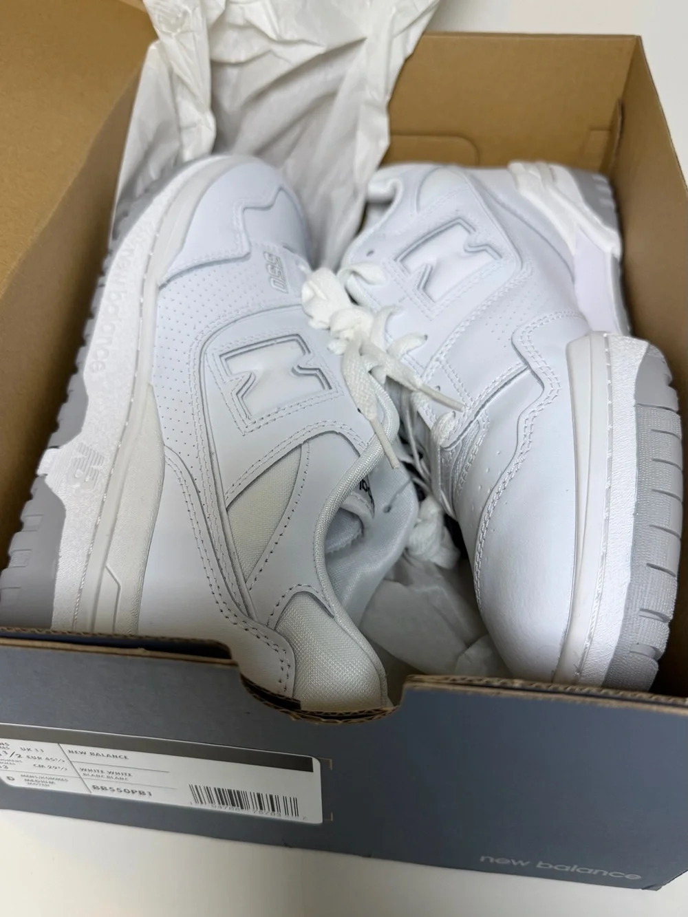 NIB New Balance 550 Men’s Size 11.5 White BB550PB1 Basketball Sneaker Shoes NWT